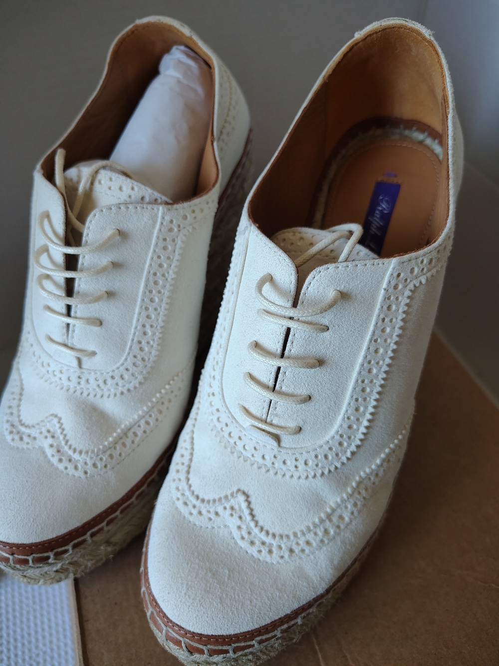 Ralph Lauren Cream Suede Wingtip Espadrille Oxfords Size 36/6